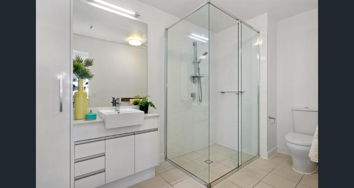 Link Portside Wharf Apartment Hotel Brisbane Exterior photo